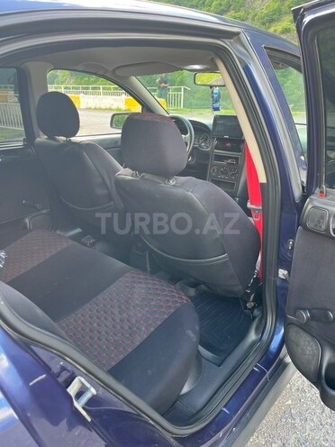 Opel Astra-8