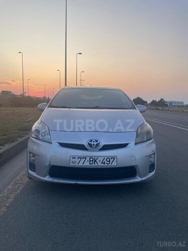 Toyota Prius-1