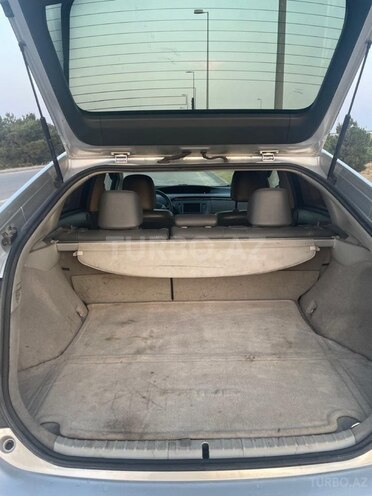 Toyota Prius-2