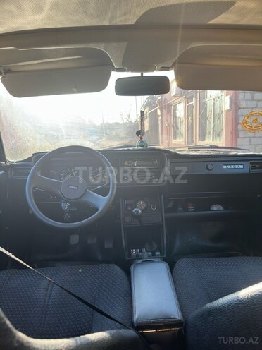 LADA (VAZ) 2107-4