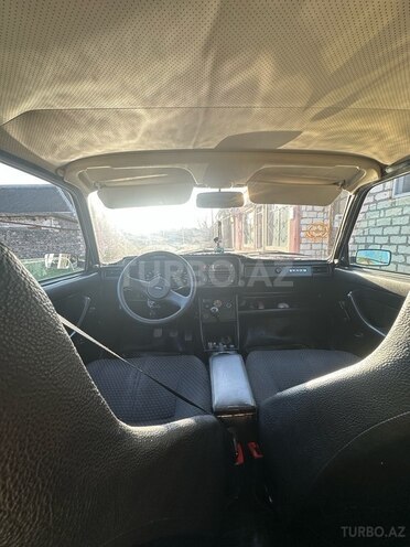 LADA (VAZ) 2107-5