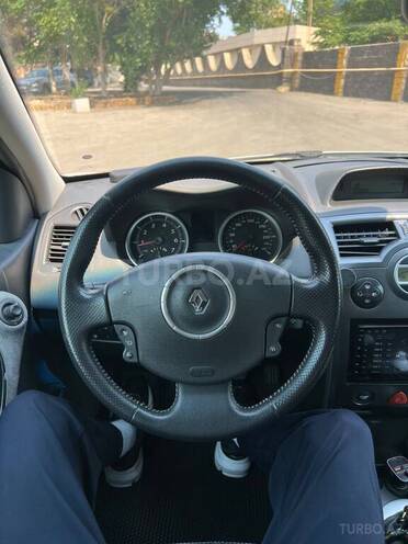 Renault Megane-9