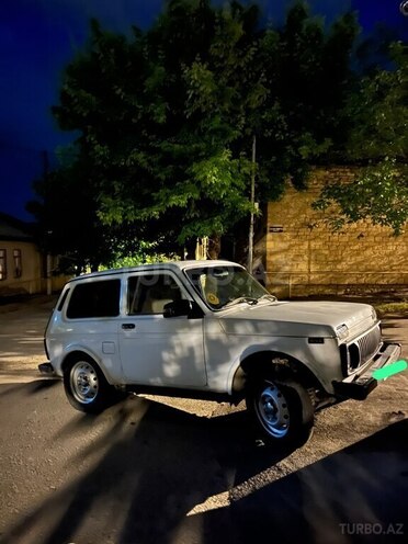 LADA (VAZ) Niva-6