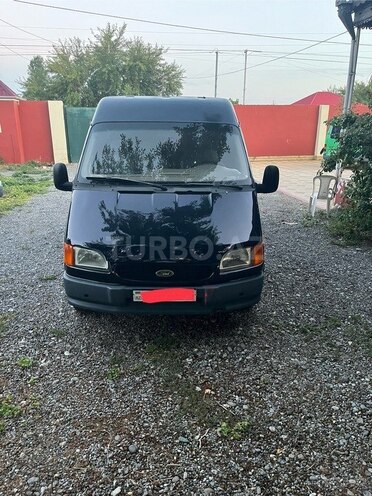 Ford Transit-1