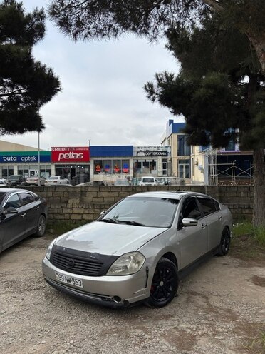 Nissan Teana-10