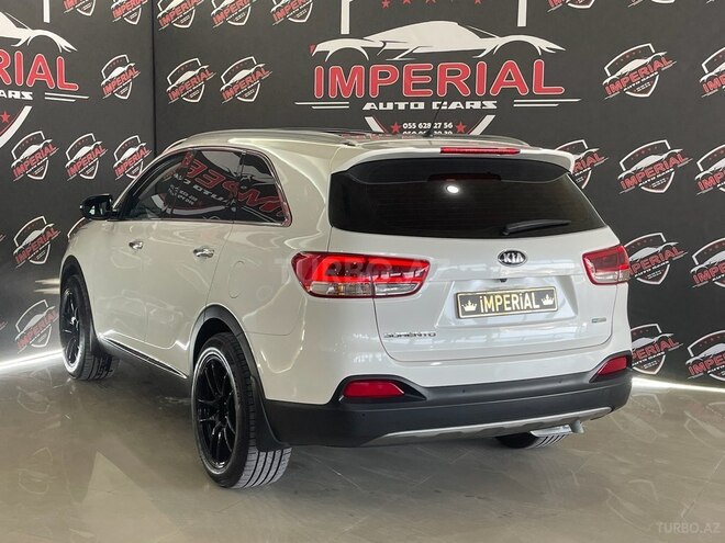 Kia Sorento-4