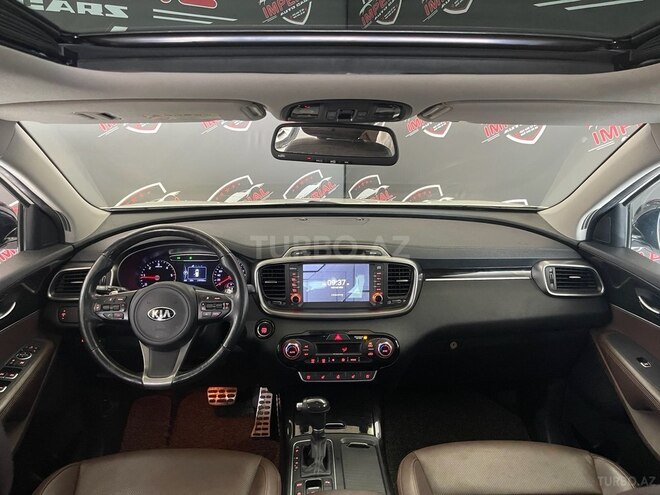 Kia Sorento-15