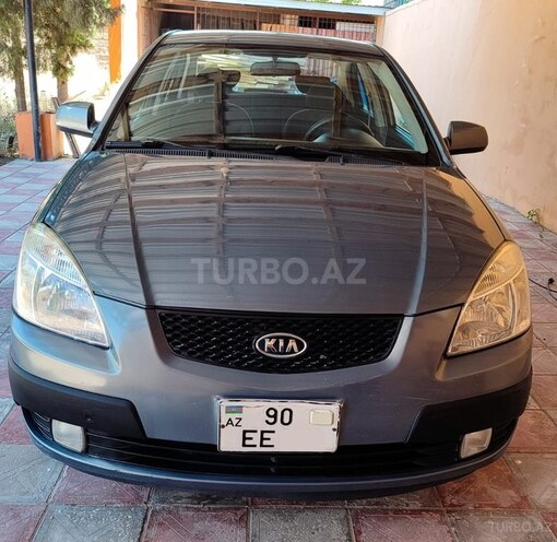 Kia Rio-1