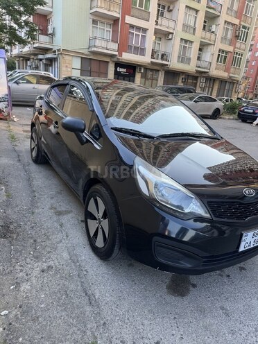 Kia Rio-2