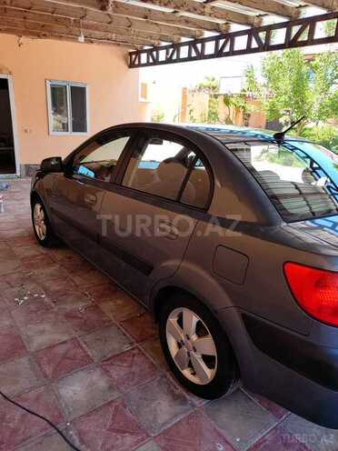 Kia Rio-10