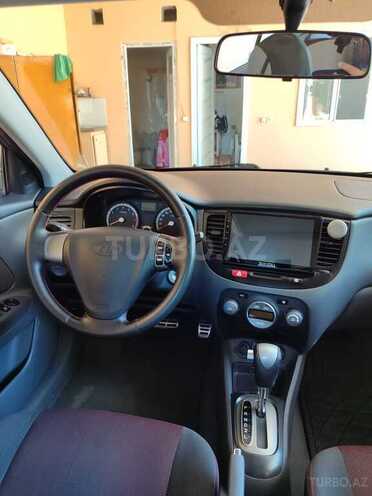 Kia Rio-7