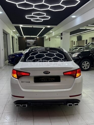 Kia Optima-6