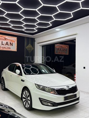Kia Optima-3