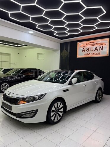 Kia Optima-2