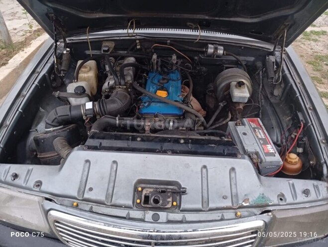 GAZ 3110 "Volga"-5
