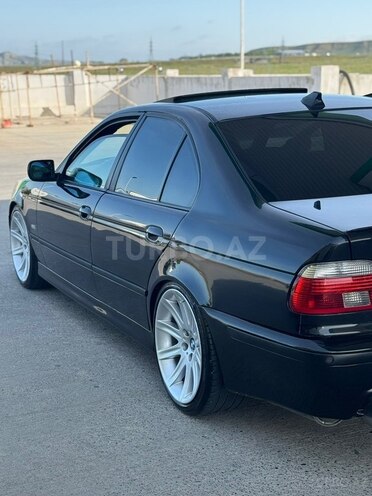 BMW 528-13