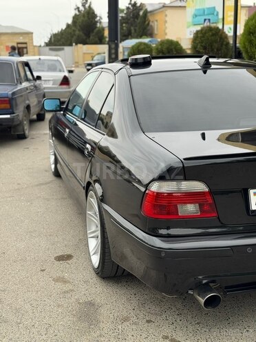 BMW 528-6