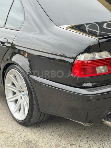 BMW 528-7