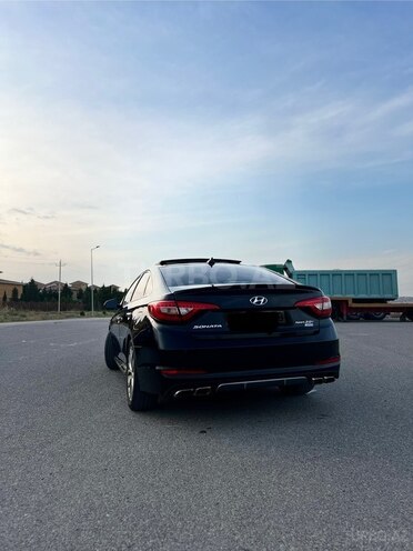 Hyundai Sonata-13