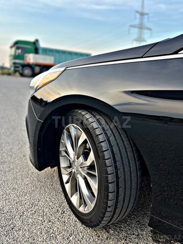 Hyundai Sonata-11