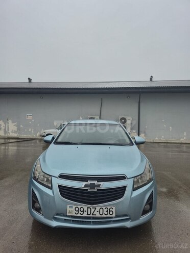 Chevrolet Cruze-1