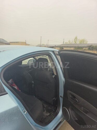 Chevrolet Cruze-10