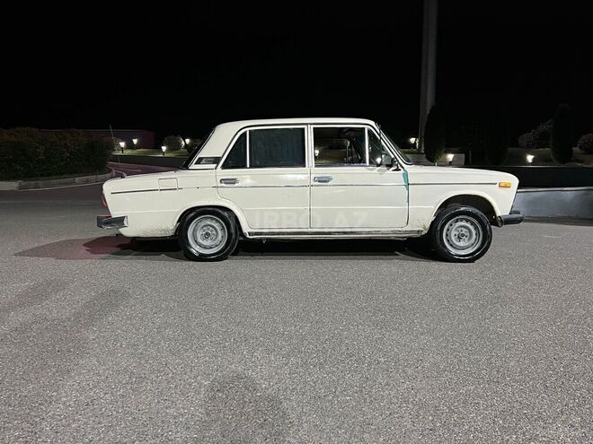 LADA (VAZ) 2106-7