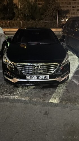 Hyundai Sonata-5