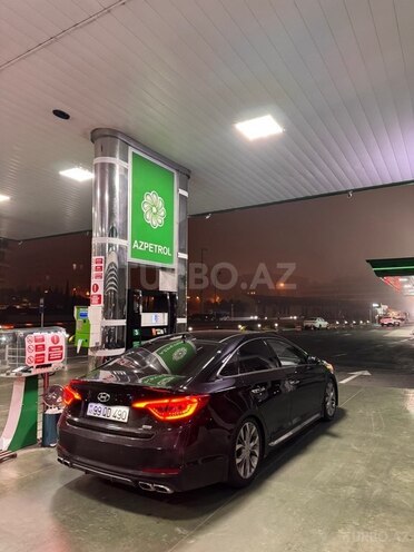 Hyundai Sonata-4