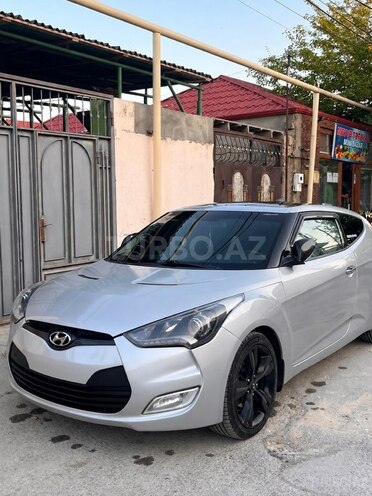 Hyundai Veloster-1