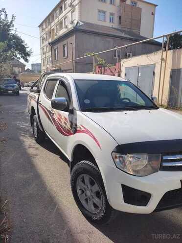 Mitsubishi L200-5
