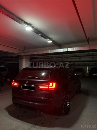 BMW X5-8
