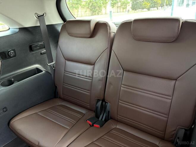 Kia Sorento-11