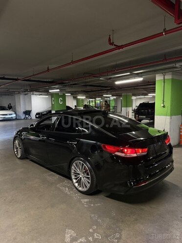 Kia Optima-5