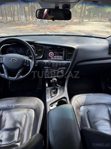 Kia K5-7