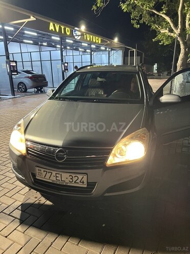 Opel Astra-2