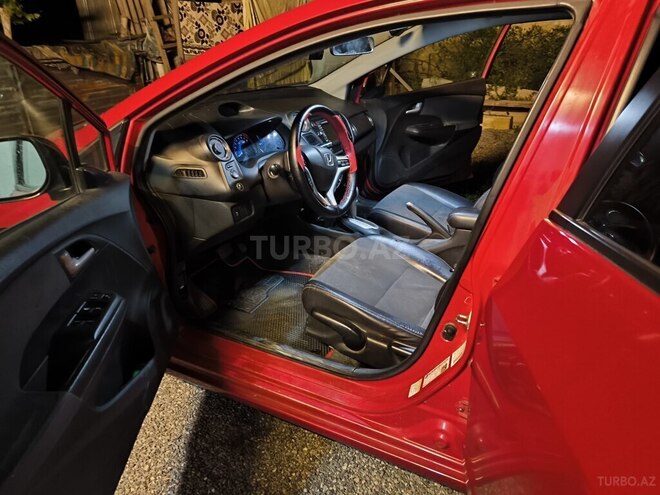 Honda Insight-5