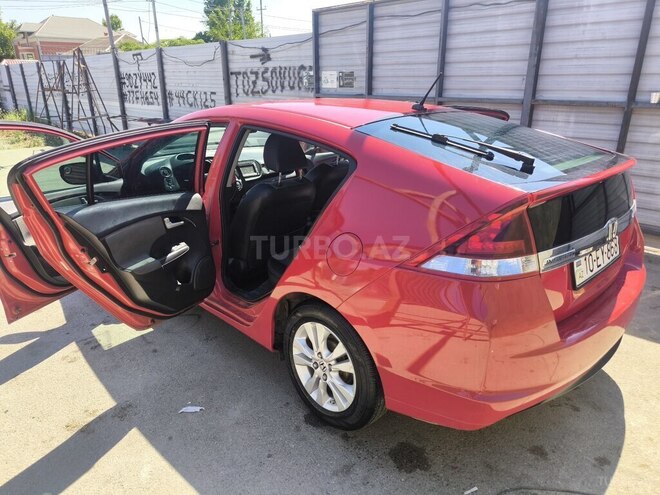 Honda Insight-8
