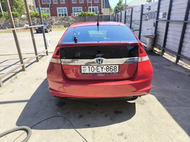 Honda Insight-12