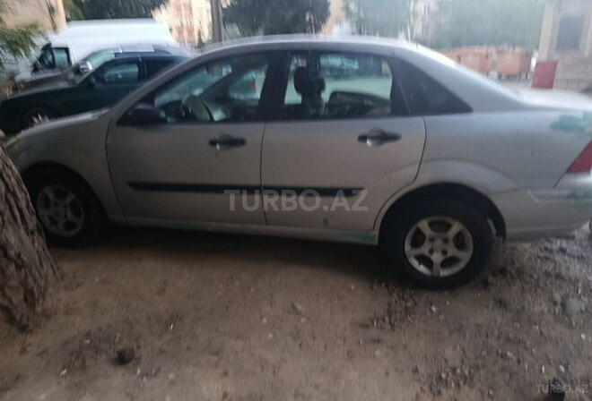 Ford Focus-4