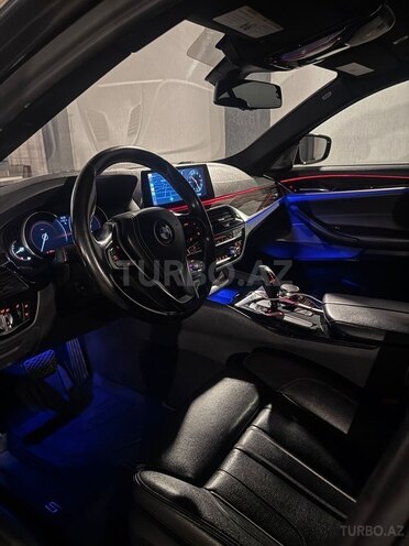 BMW 530-4