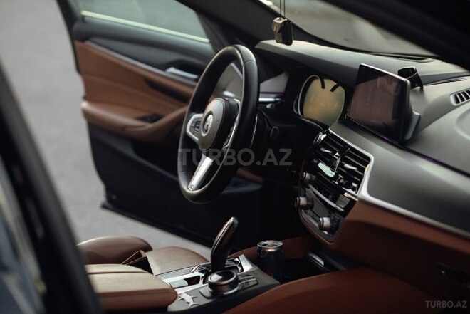 BMW 540-9
