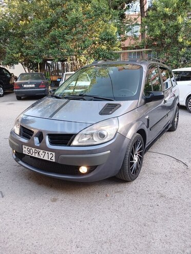 Renault Grand Scenic-2