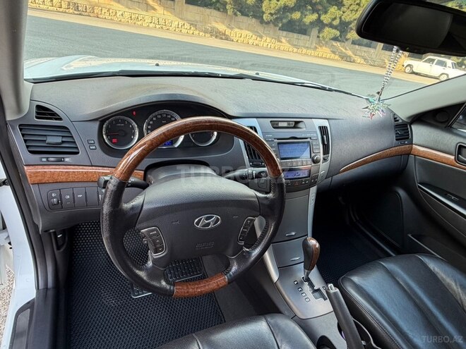 Hyundai Sonata-6