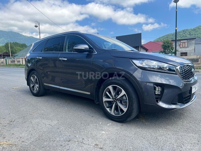 Kia Sorento-2