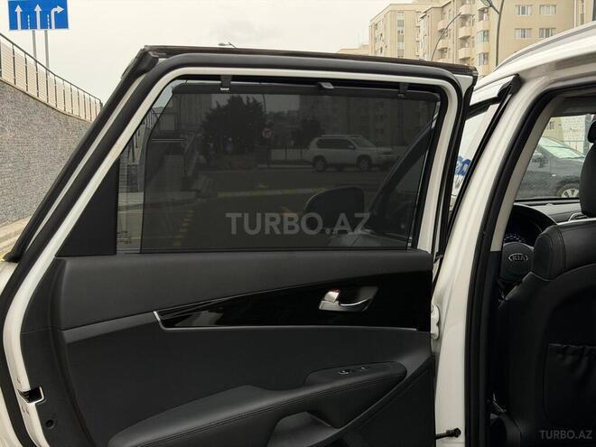 Kia Sorento-9