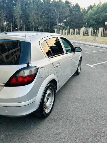 Opel Astra-16