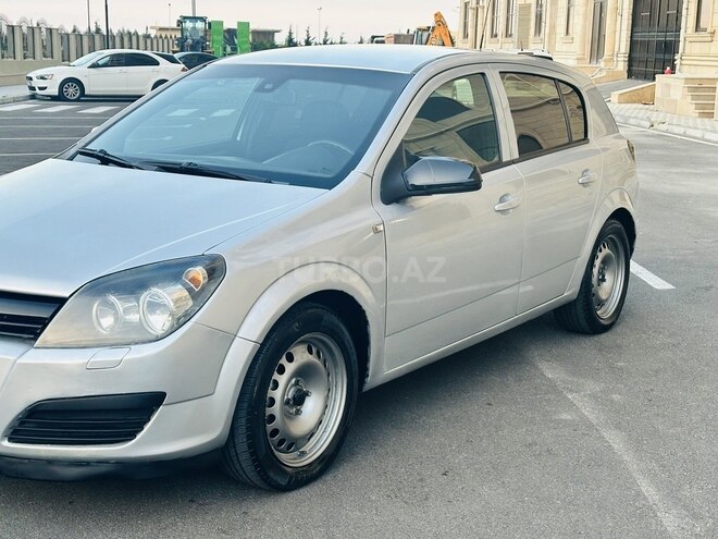 Opel Astra-7
