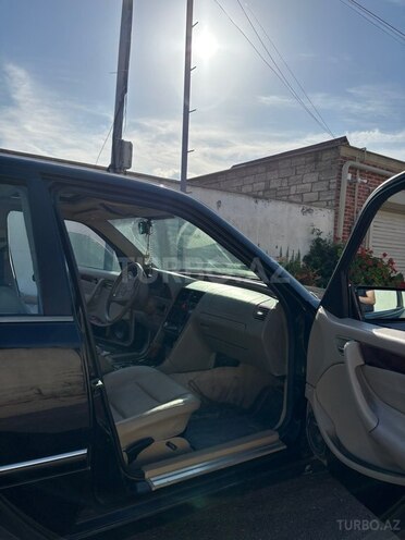 Mercedes C 230-17