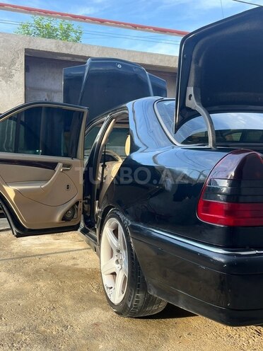 Mercedes C 230-19